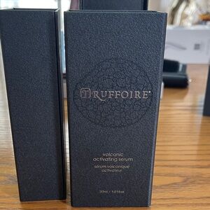 Truffoire Volcanic Activating Serum - Black